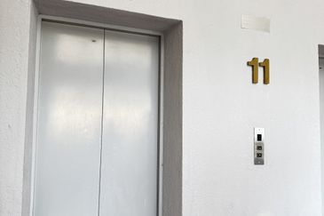 Golden Coast Condominium