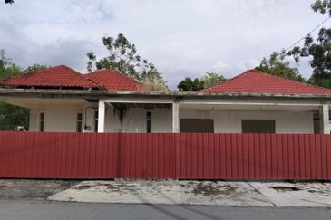 Albury at Mahkota Hills