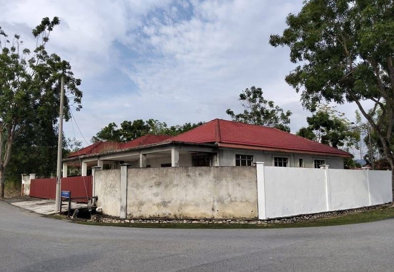 Albury at Mahkota Hills