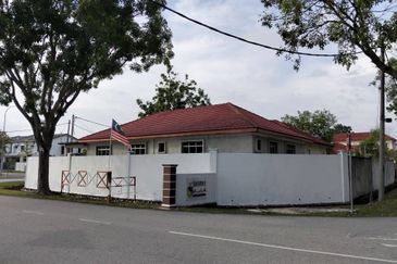 Albury at Mahkota Hills