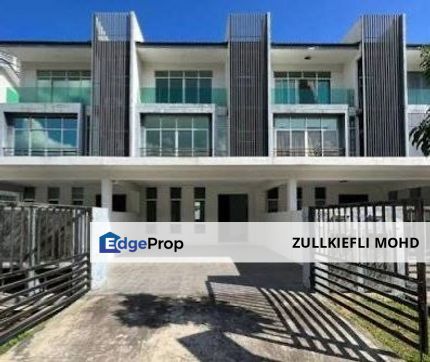 Sec 7 Bangi Avenue 3 Storey Landed 20 X 70, Selangor, Kajang