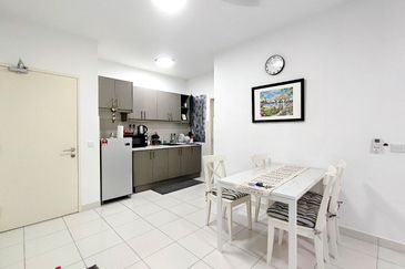 Karisma Apartment @ Eco Majestic