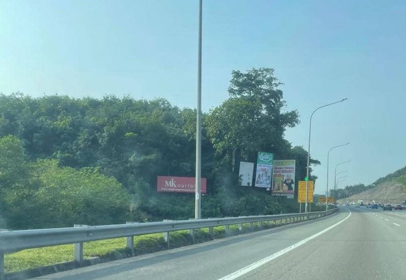 PLUS Highway Nilai arah Seremban KM24 Freehold