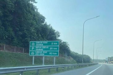 PLUS Highway Nilai arah Seremban KM24 Freehold
