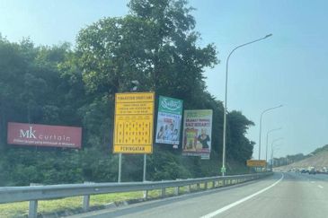 PLUS Highway Nilai arah Seremban KM24 Freehold
