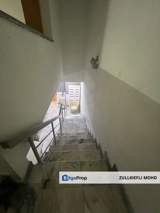 Taman Sri Kenari Kajang 2 Dtorwy Terrace 490K 4 Bedrooms 3 Bathrooms, Selangor, Kajang