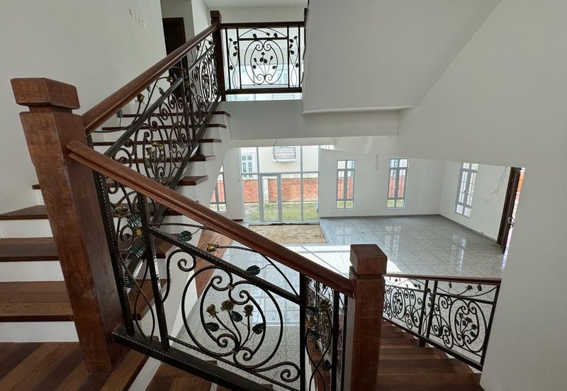 Straits Courtyard Residences