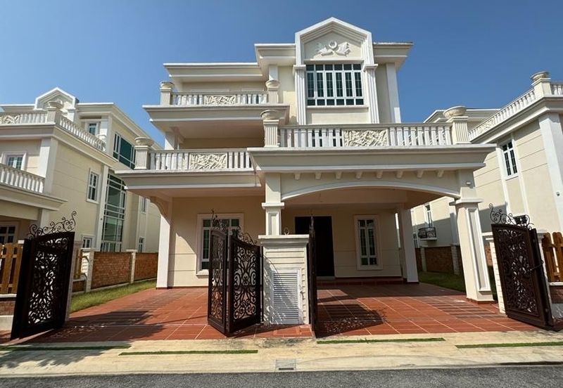 Straits Courtyard Residences