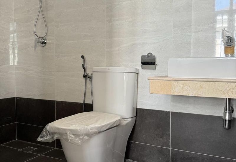 Straits Courtyard Residences