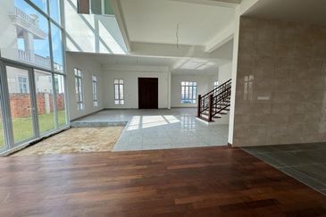 Straits Courtyard Residences