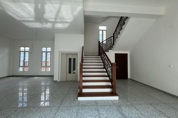 Straits Courtyard Residences