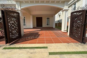 Straits Courtyard Residences