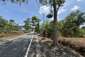 12000 Banglo Lot Kg Dato Abu Bakar Baginda