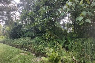 12000 Banglo Lot Kg Dato Abu Bakar Baginda