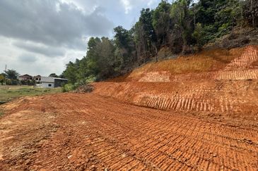 Lot Banglo DB12 Kg Abu Bakar Baginda Bangi Kajang Putrajaya