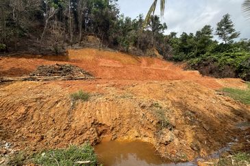 Lot Banglo DB12 Kg Abu Bakar Baginda Bangi Kajang Putrajaya