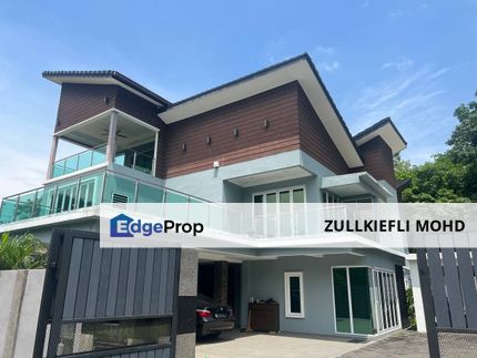 2.5 Storey Bunglow Desa Camelia Sg Merab Bangi Kajang, Selangor, Bangi