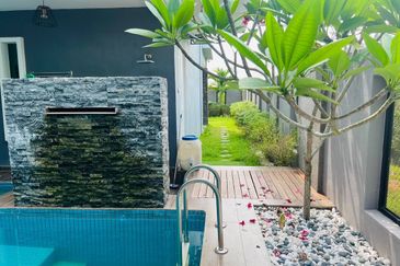 Desa Camelia Sg Merab Bangi Kajang | 2.5 Storey Bungalow