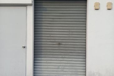 Anika @ Bandar Ainsdale