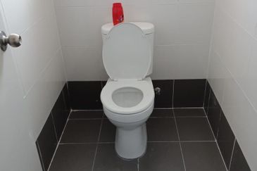 Anika @ Bandar Ainsdale