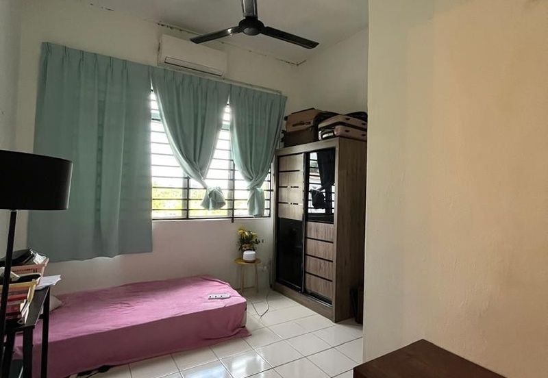 La Cottage Taman Putra Perdana