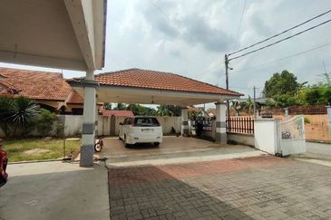 Taman Bukit Bayu