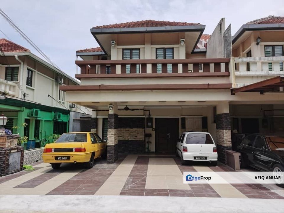 Semi D Renovated Double Storey Desa Villa Merab,Sungai Merab Bangi ...