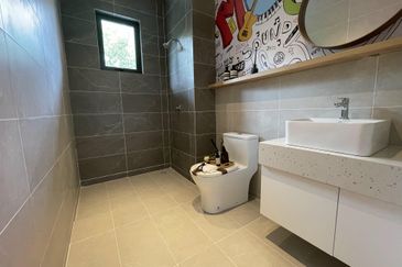 Surrounding by Forest Reserve ! Lowest price