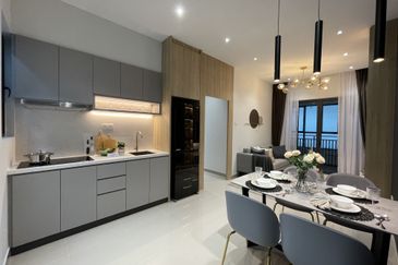 Lowest Price Condo in Puchong with Forest Reserve View & Lake View