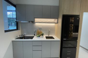 Lowest Price Condo in Puchong with Forest Reserve View & Lake View