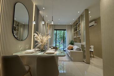 Direct Covered Link Bridge to MRT Station 