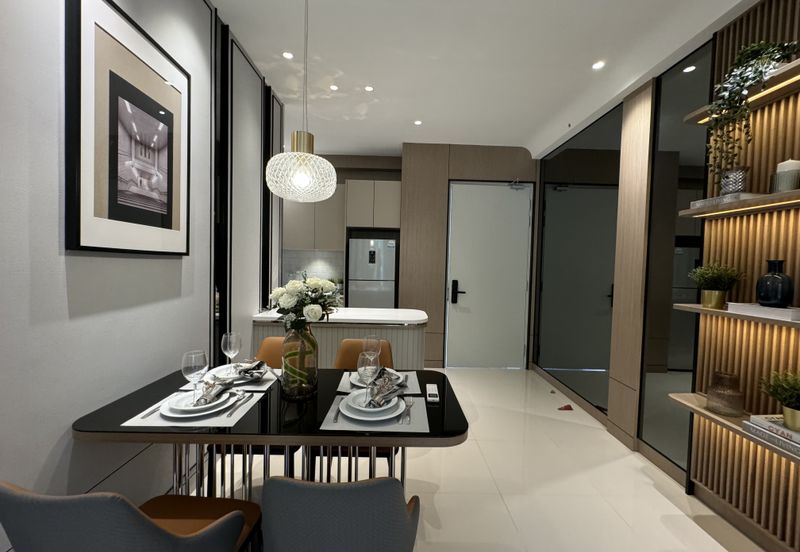 Bamboo Hill Residences with Full Covered link bridge to MRT Station