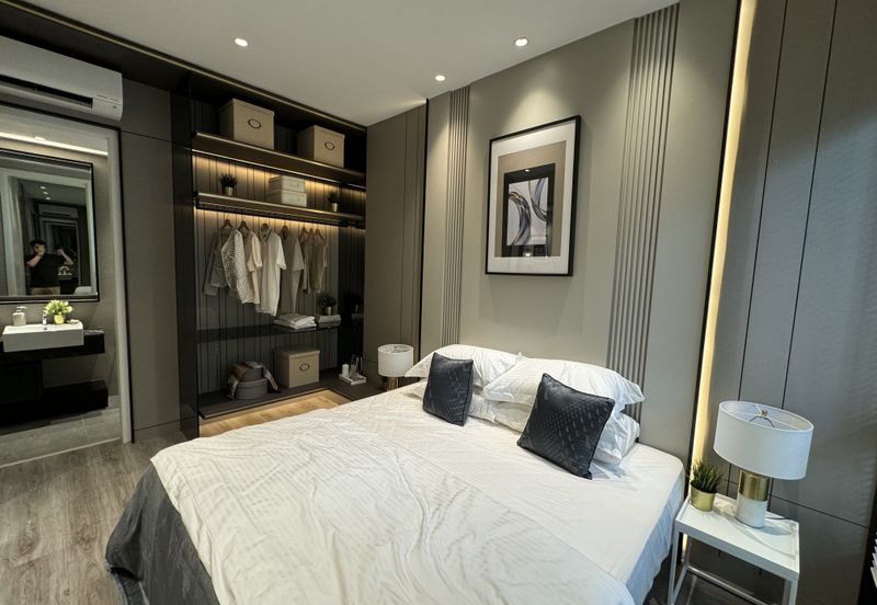 Bamboo Hill Residences with Full Covered link bridge to MRT Station