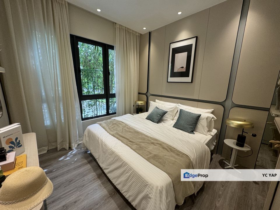 Direct Covered Link Bridge to MRT Station, Kuala Lumpur, KL City