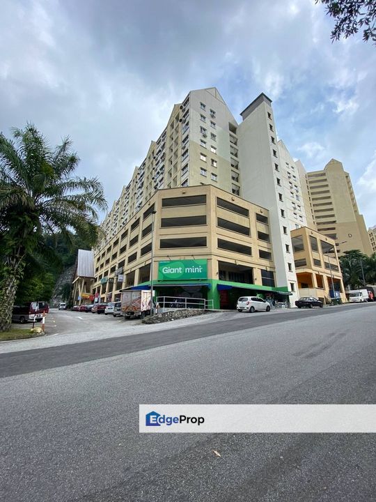 Spring ville Apartment Ukay Perdana Ampang for Sale RM230,000 By