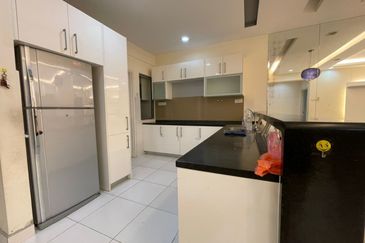 SetiaWalk R3 Solace Service Apartment