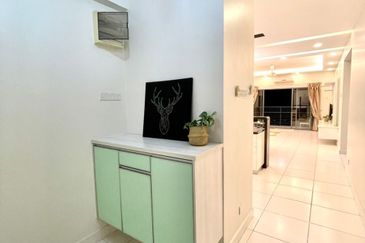 SetiaWalk R3 Solace Service Apartment