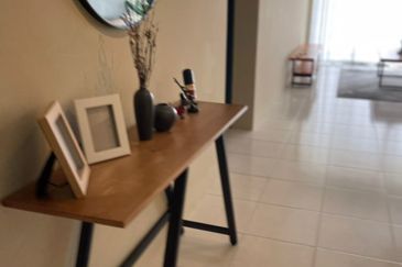 Puncak Hijauan (Hijauan Heights)