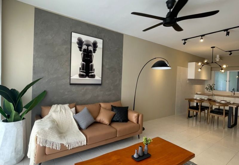 Puncak Hijauan (Hijauan Heights)