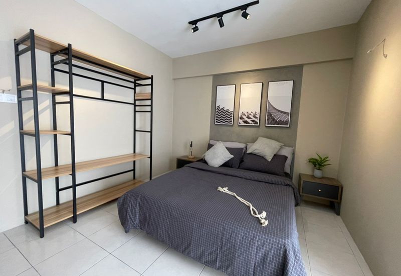 Puncak Hijauan (Hijauan Heights)