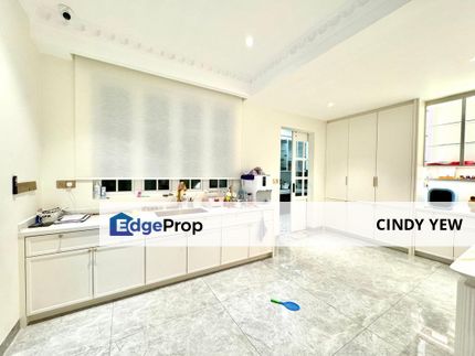 Super nice renovated Semi-detached house for sale at Puchong (near bandar puteri puchong), Selangor, Puchong