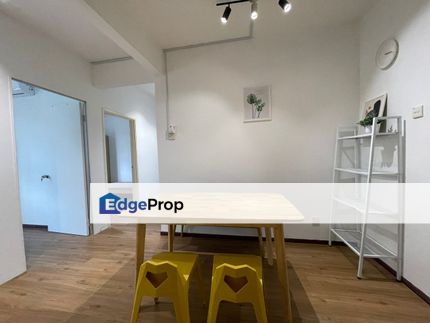 Renovated 4 bedrooms apartment at Bandar Puteri Puchong for RENT , Selangor, Puchong