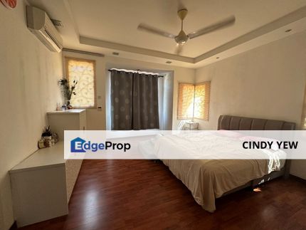 Corner 2.5 storey renovated house at Puchong Hartamas near Bdr Puteri for sale, Selangor, Puchong