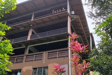 3 storey cascading resort at Pantai Hills Seremban