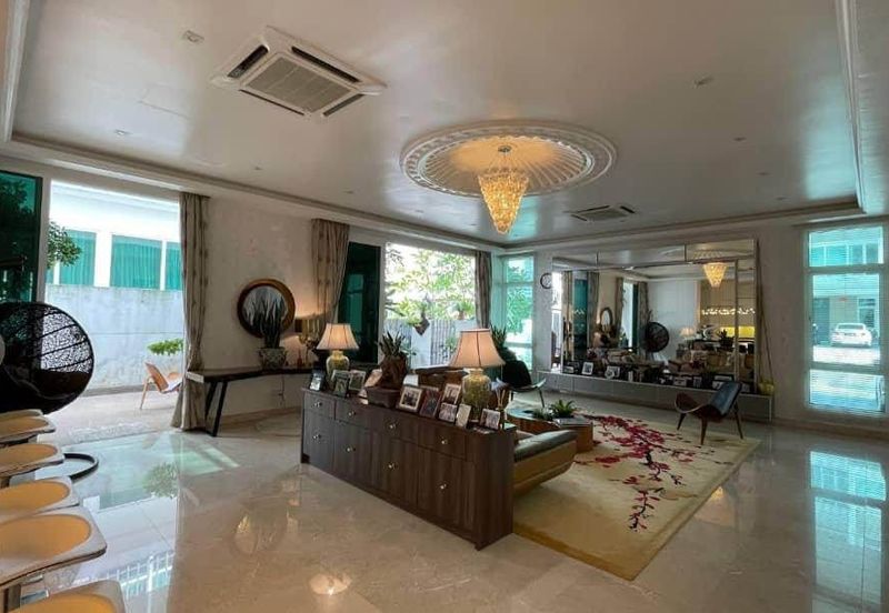 3.5 Storey Bungalow Aspan Garden Residence Cyber