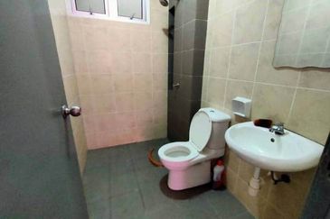 3.5 Storey Bungalow Aspan Garden Residence Cyber