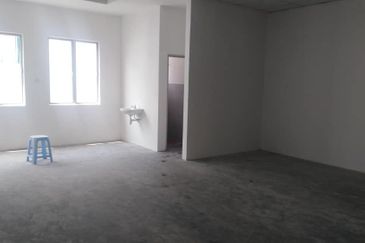 2 & 3 Storey Shop lot at Bandar Prima Senawang