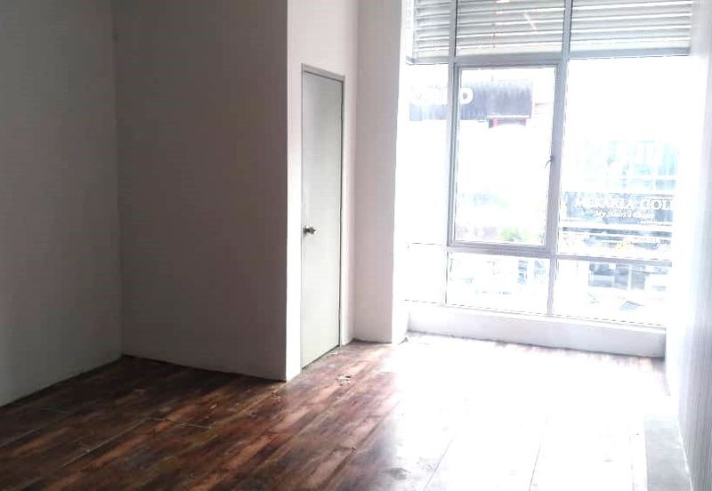 2 & 3 Storey Shop lot at Bandar Prima Senawang