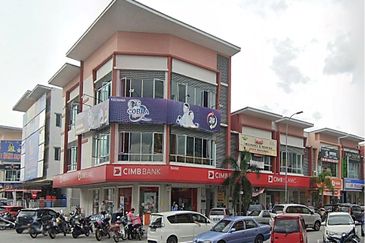 2 & 3 Storey Shop lot at Bandar Prima Senawang