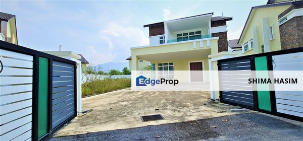 Large build up 2 Storey Bungalow Taman Bukit Senawang , Negeri Sembilan, Seremban